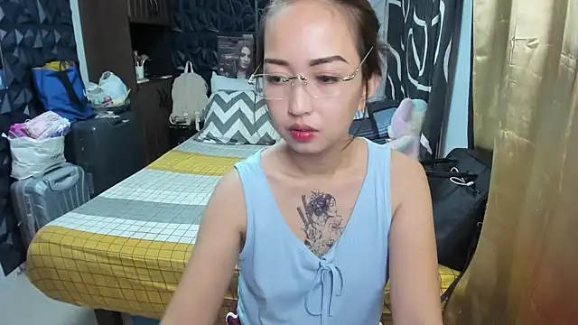 Soft Angel8 online show from 19, 11, 2025