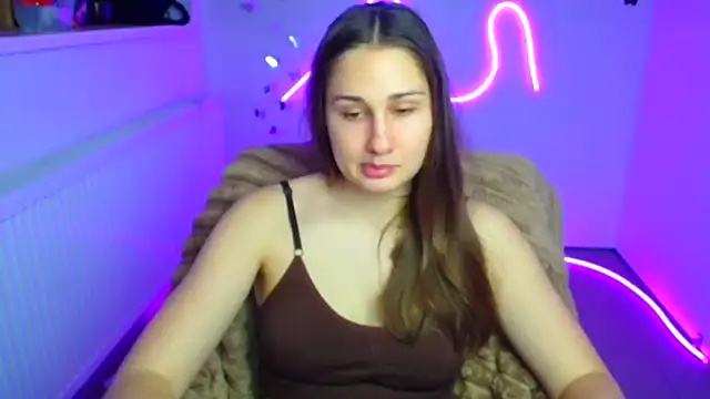 Stefanie Sweet online show from 10, 4, 2026