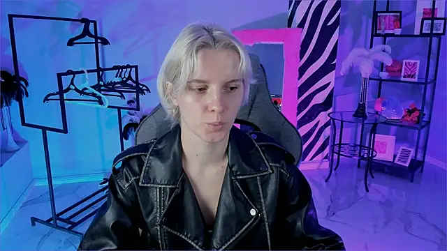 BethanyCloud online show from 10, 9, 2025