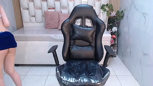 jass thompson s online show from 7, 11, 2025