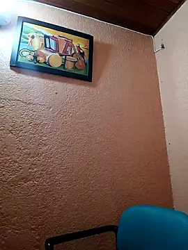 Mia-Glow online show from 20, 10, 2025