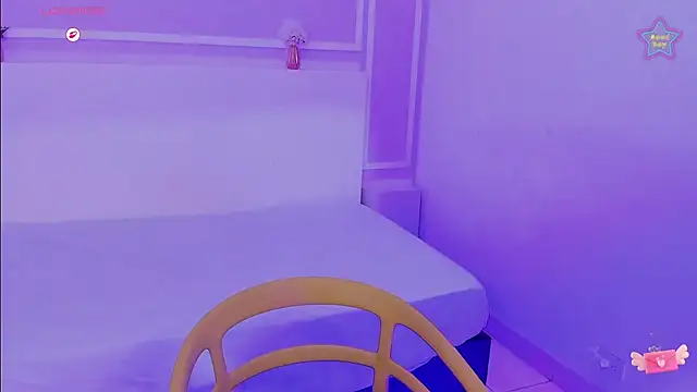 Snapshot of candy_lux30 chatting on 28, 2, 2026 candy lux30 online show from 28, 2, 2026