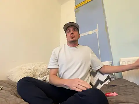 shyandchilling online show from 12, 2, 2026