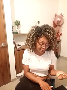 BiiancaEstradaa online show from 20, 9, 2025