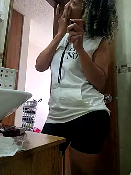 BiiancaEstradaa online show from 21, 2, 2026