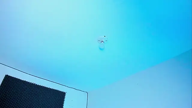 Ellope  online show from 16, 10, 2025