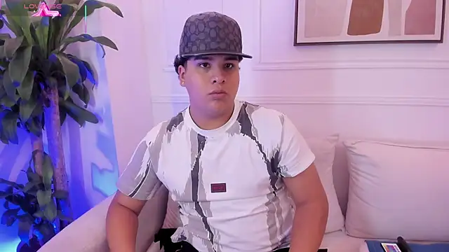 Naim Bennetsex online show from 23, 9, 2025