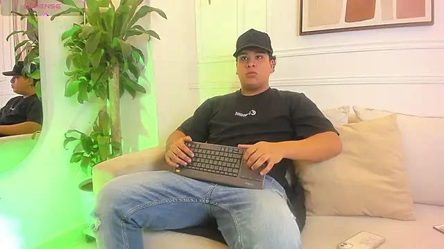 Naim Bennetsex online show from 25, 9, 2025