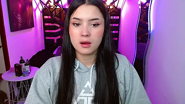 Natalie loffreda online show from 3, 6, 2026