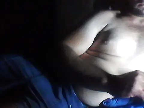 Snapshot of Lekewarmele chatting on 10, 10, 2025 Lekewarmele online show from 10, 10, 2025