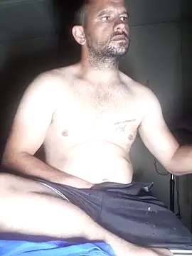 Snapshot of Lekewarmele chatting on 4, 11, 2025 Lekewarmele online show from 4, 11, 2025