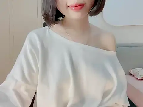 ggLovee online show from 17, 10, 2025