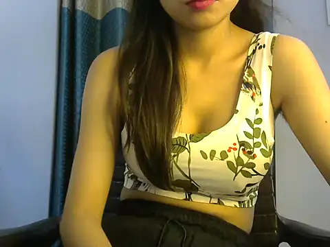 Snapshot of Mahira_bbe chatting on 14, 9, 2025 Mahira bbe online show from 14, 9, 2025