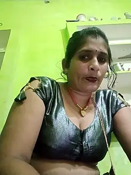 Snapshot of Hot-piuy chatting on 17, 9, 2025 Hot-piuy online show from 17, 9, 2025