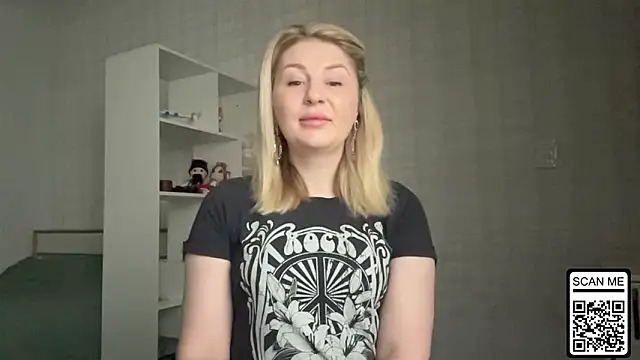 Blondie xoxoxo online show from 4, 2, 2026