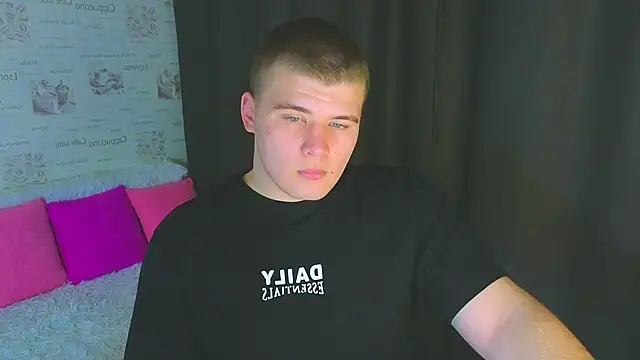 kittenmurr online show from 28, 9, 2025