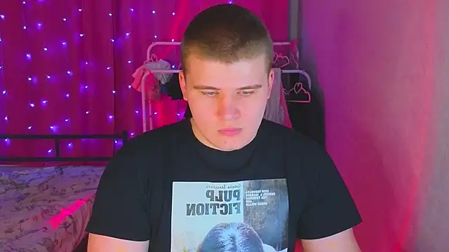 kittenmurr online show from 3, 3, 2026