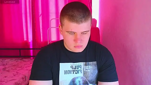 kittenmurr online show from 4, 4, 2026