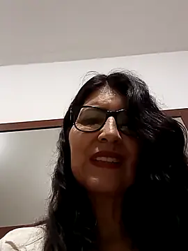 swity foster online show from 18, 10, 2025