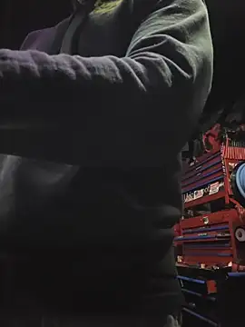 twistafatpipe online show from 31, 10, 2025