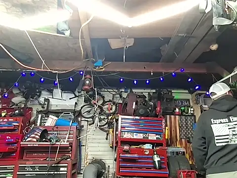 twistafatpipe online show from 8, 3, 2026