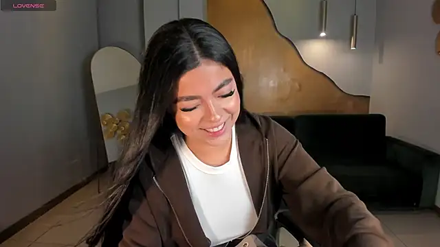 Snapshot of NataliaGaret chatting on 25, 5, 2026 NataliaGaret online show from 25, 5, 2026
