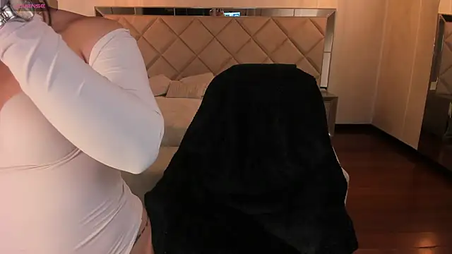 Snapshot of MilaColeman chatting on 17, 1, 2026 MilaColeman online show from 17, 1, 2026