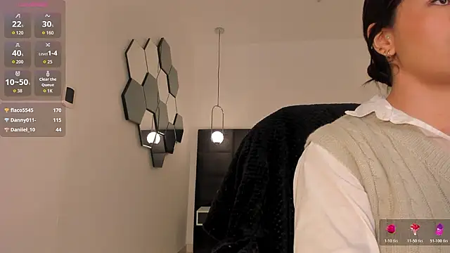 Snapshot of MilaColeman chatting on 3, 2, 2026 MilaColeman online show from 3, 2, 2026