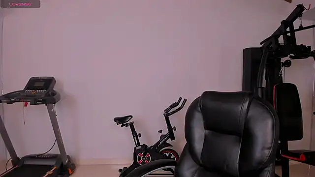 AmberColors  online show from 4, 3, 2026