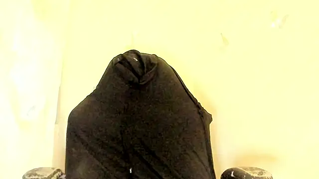 EVELYNN LUXX online show from 27, 10, 2025