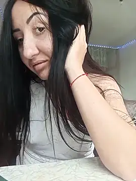 Lili Doris online show from 28, 9, 2025