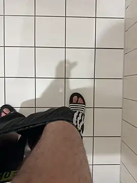 Dicksxd online show from 9, 4, 2026