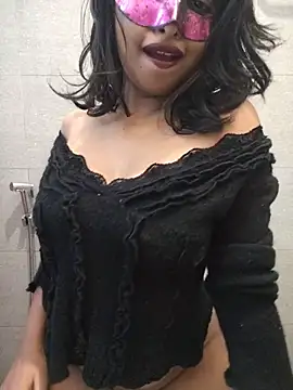 Snapshot of Minu_Cam chatting on 12, 7, 2026 Minu Cam online show from 12, 7, 2026