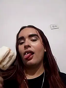 Maylu Fox online show from 28, 9, 2025