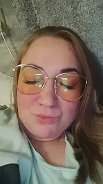 Snapshot of Kiss_Eva chatting on 28, 12, 2024 Kiss Eva online show from 28, 12, 2024