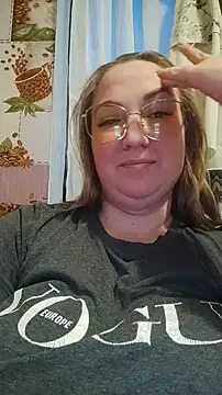 Snapshot of Kiss_Eva chatting on 4, 1, 2025 Kiss Eva online show from 4, 1, 2025