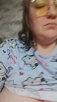 Snapshot of Kiss_Eva chatting on 2, 2, 2025 Kiss Eva online show from 2, 2, 2025