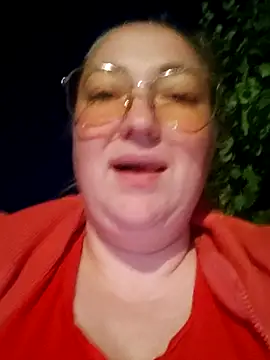 Snapshot of Kiss_Eva chatting on 8, 9, 2025 Kiss Eva online show from 8, 9, 2025