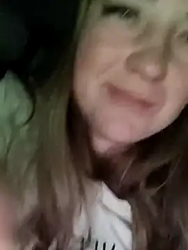 Snapshot of Kiss_Eva chatting on 24, 11, 2025 Kiss Eva online show from 24, 11, 2025