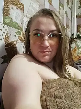 Snapshot of Kiss_Eva chatting on 25, 11, 2025 Kiss Eva online show from 25, 11, 2025