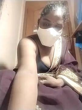 Snapshot of Megha_21 chatting on 12, 10, 2025 Megha 21 online show from 12, 10, 2025