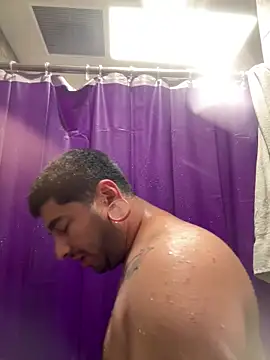 Snapshot of beenastyy chatting on 13, 10, 2025 beenastyy online show from 13, 10, 2025