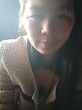 quynhkoolbae online show from 5, 4, 2026