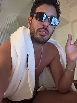 husbandandwifetobe online show from 10, 10, 2025