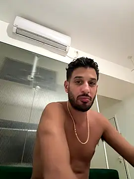 husbandandwifetobe online show from 24, 10, 2025