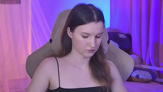 AgataWillis online show from 11, 4, 2026