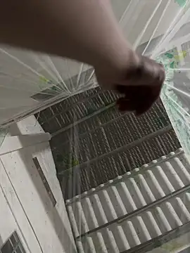 linh21107 online show from 8, 11, 2025