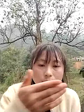 Snapshot of linda_bae00 chatting on 5, 2, 2026 linda bae00 online show from 5, 2, 2026