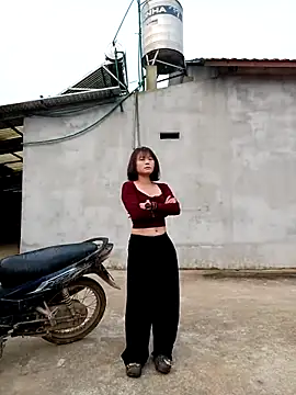 Snapshot of linda_bae00 chatting on 2, 3, 2026 linda bae00 online show from 2, 3, 2026