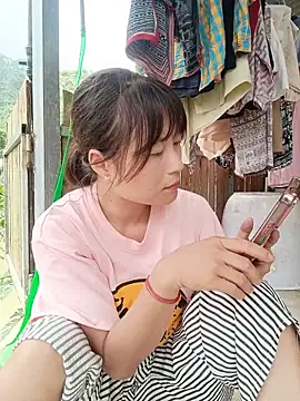 linda bae00 online show from 18, 5, 2026